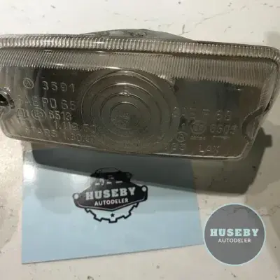 Lamp parking light Fiat 850. Rusty housing but new.